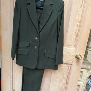 Womens Dark Olive Green Suit: Blazer and Pants